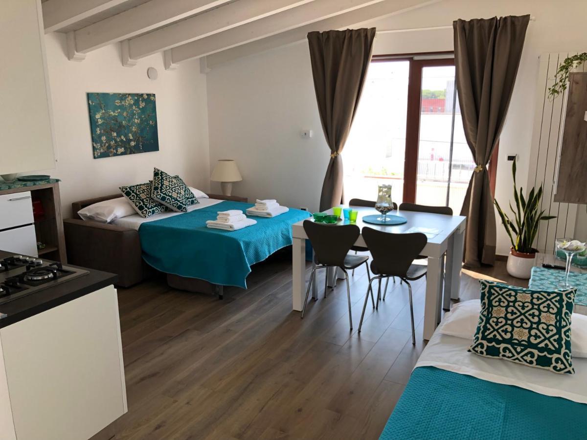 Tiffany Room- Vicinissima A Porto Cesareo 레베라노 외부 사진